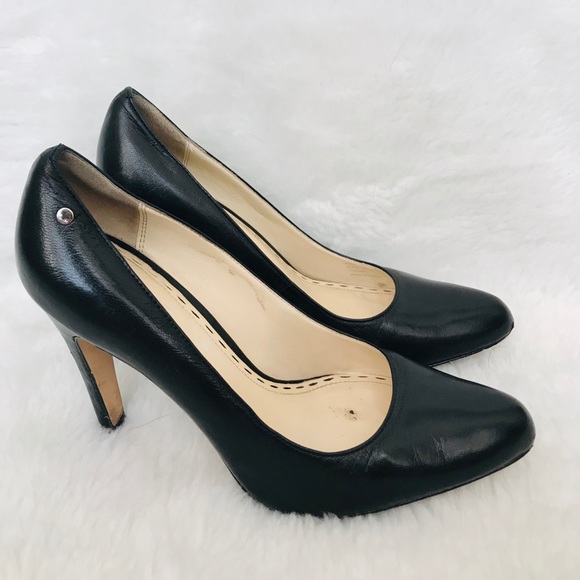 COACH Black Leather Pumps Heels Pointed Toe 6.5 - Picture 2 of 8